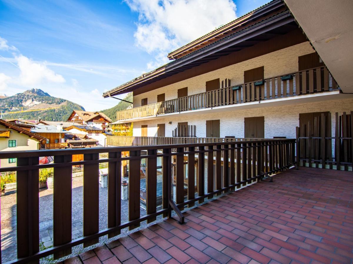 Apartment Condominio Al Parco-5 By Interhome Canazei Exterior foto